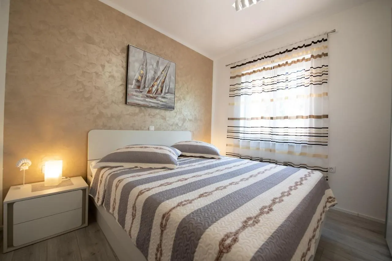 Apartment Apartman Rubinic Icici